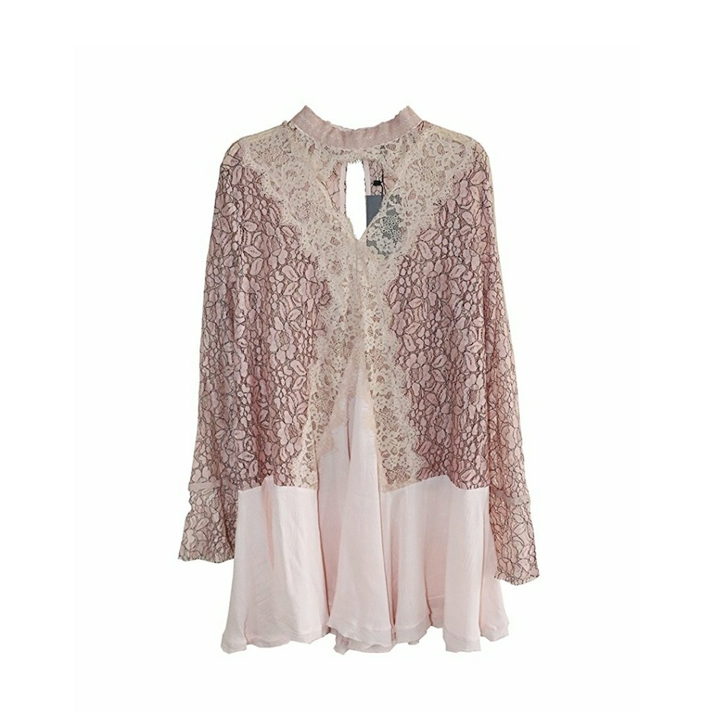 🌟🖤HP🖤 Blush Lace Tunic - Picture 4 of 6